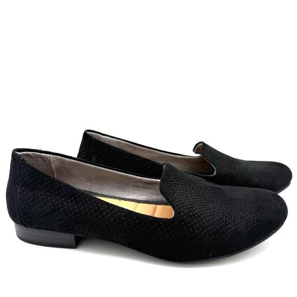 Me Too Comfort Chic Yale Black Textured Faux Suede Loafer Women's Size 8M - Picture 1 of 9